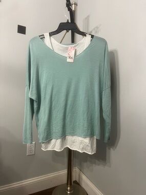 NWT Moda Made in Italy Layered Light Teal/Seafoam & White Women's Top